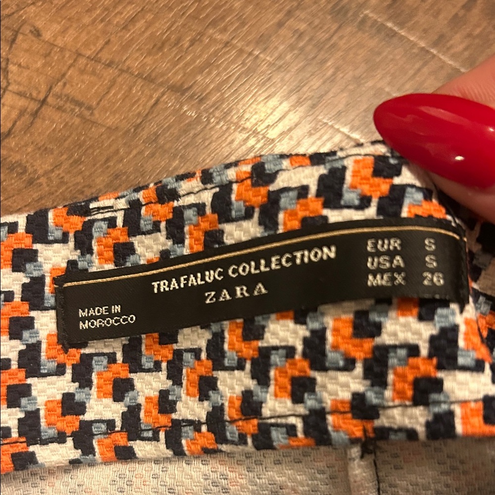 Zara High Waist Printed Shorts in White, Black & Orange - Picture 3 of 7